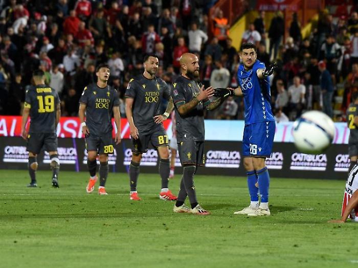 Ternana, nessuna partenza: saltati gli scambi sul tavolo. Non si &egrave; mosso neanche Brignola