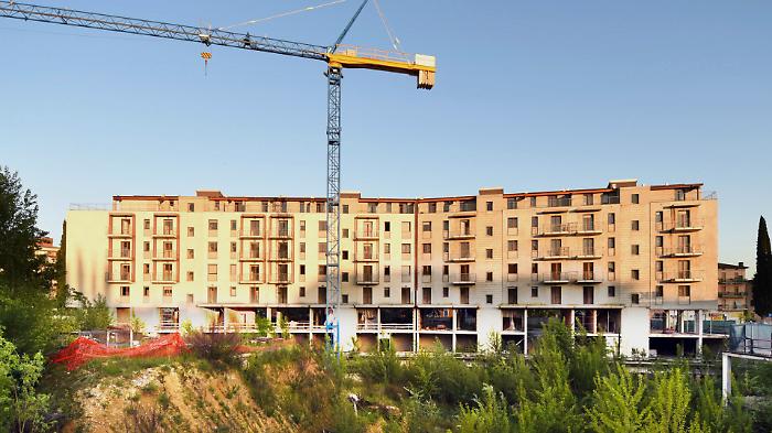 A Perugia gli affari della Camorra: confiscati 5 milioni di euro all'imprenditore dell'Hotel Gomorra vicino al clan dei Casalesi