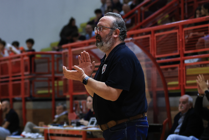 Cambio in casa Virtus Bastia: Barili sostituisce coach Calisti