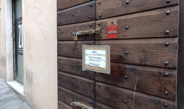 Locale chiuso, la questura &ldquo;Uscita di sicurezza bloccata&rdquo;