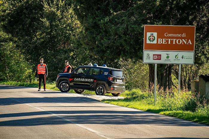 Sorpreso in auto a Bettona con l'hashish: denunciato ragazzo di 21 anni