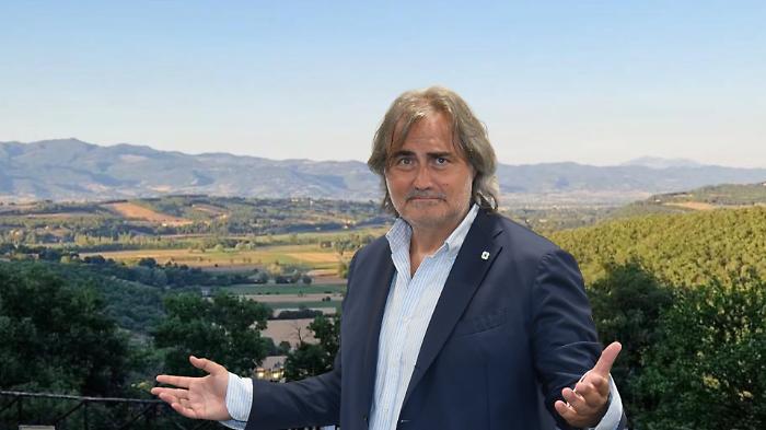 Pierluigi Pardo, da Dazn a testimonial dell'Umbria: il legame speciale tra il telecronista e il cuore verde