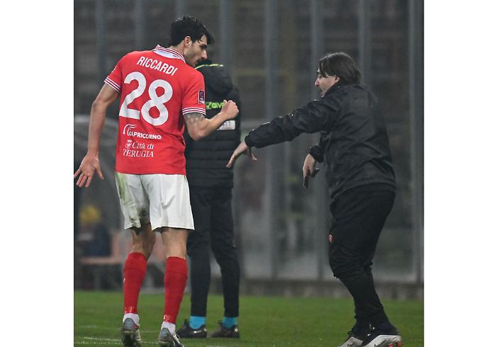 Il Perugia non vince pi&ugrave; in casa: anche il Carpi strappa il pareggio (1-1)