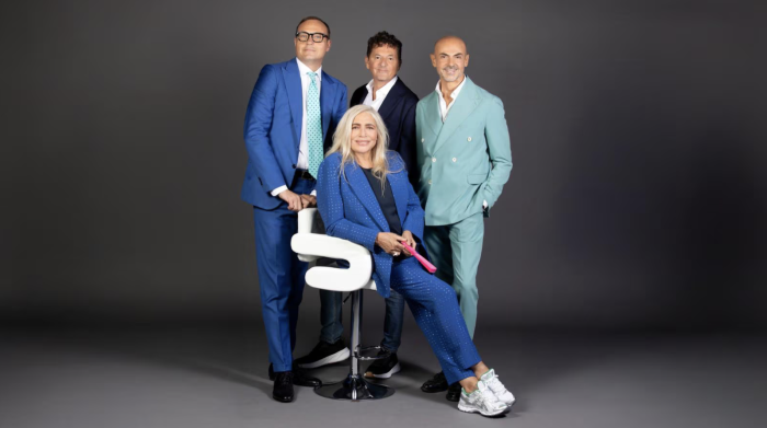 Carlo Conti in collegamento da Sanremo a Domenica In da Mara Venier: scopri le anticipazioni e gli ospiti della puntata