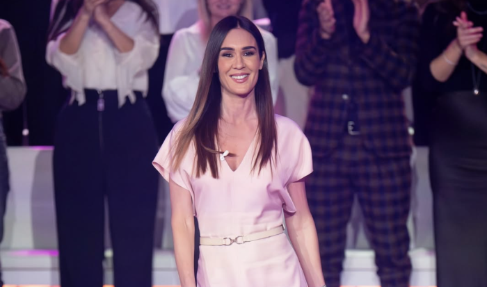 Verissimo torna oggi domenica 15 febbraio: Rita Pavone, Fiordaliso e la prima intervista di coppia di Rocco Casalino