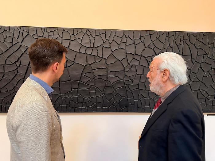 L'assessore alla Cultura Bori visita la Collezione Burri: "Il patrimonio del maestro rende pi&ugrave; ricca e originale l'Umbria"