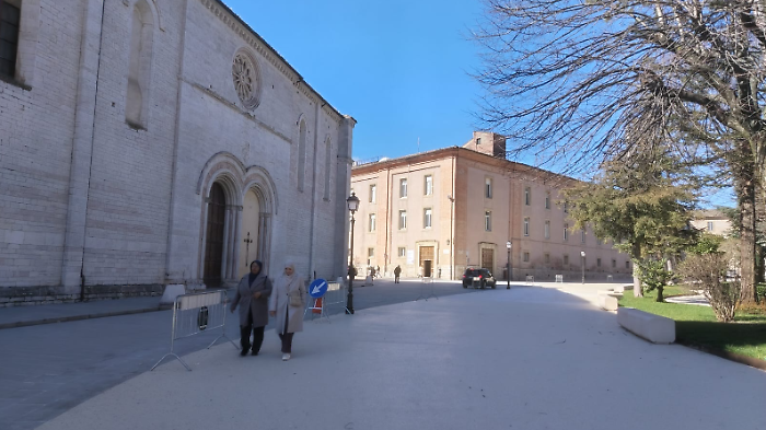 Riaperta piazza 40 Martiri, ora &egrave; il turno di Largo San Francesco e di via degli Ortacci. Come cambia la circolazione