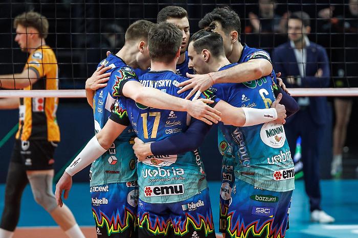 Percorso netto per la Sir Sicoma Monini, 6 vittorie su 6 partite nella Pool C