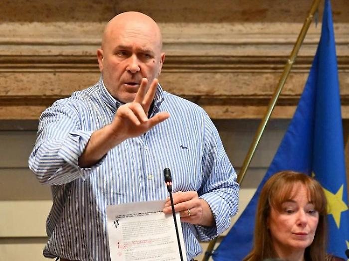Il sindaco Bandecchi ha completato la sua nuova squadra: Anibaldi sesto assessore