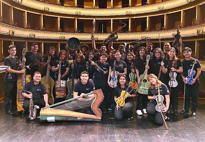 Le nuove 5 tappe del tour in Umbria dell'Orchestra Riciclata di Cateura: dal Paraguay un messaggio di speranza