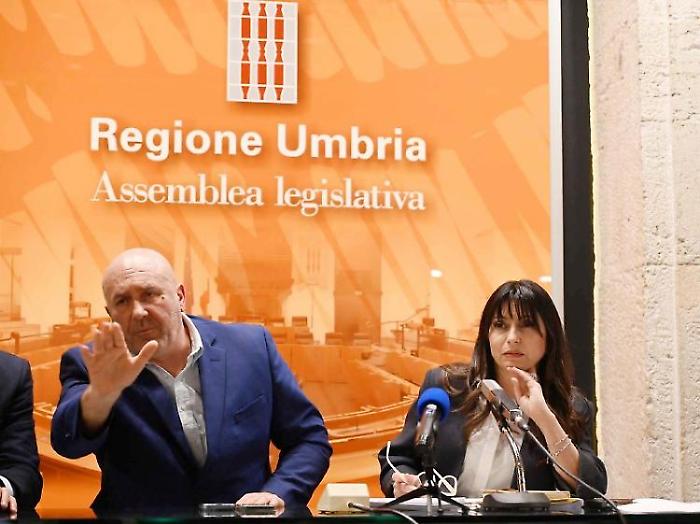 Bandecchi: "La ripartizione della Zes ci danneggia". Il presidente della Provincia scrive alla Regione ed al ministro Foti per sollecitare una modifica