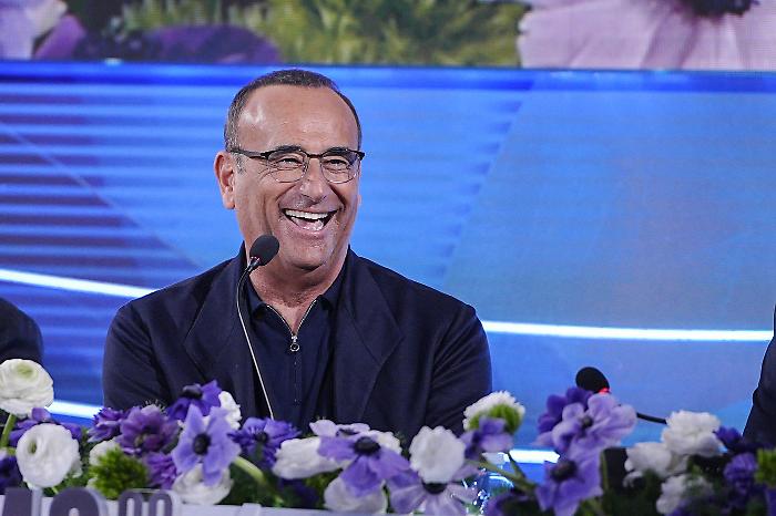 Sanremo, chi veste Carlo Conti? Ecco il brand fiorentino che firma gli smoking del conduttore