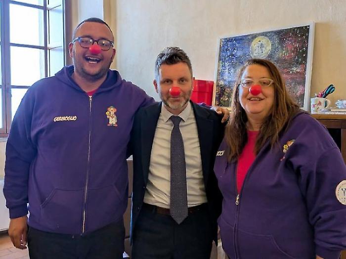 Lotteria del naso rosso. Il sindaco Burico: "Trasi Vip realt&agrave; da sostenere e valorizzare"