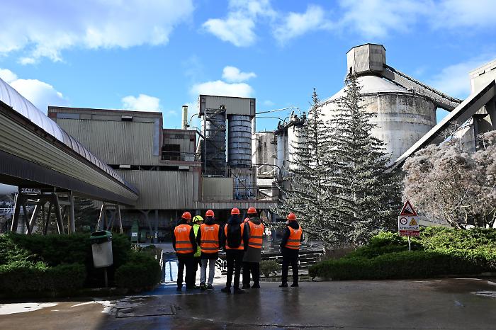 Maxi offerta di Vacchi per entrare in Colacem: sul piatto 450 milioni. Iniziato il countdown