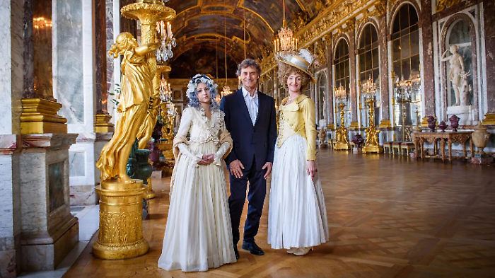 Versailles in piano sequenza su Rai 1: Alberto Angela racconta la reggia come non si &egrave; mai vista finora