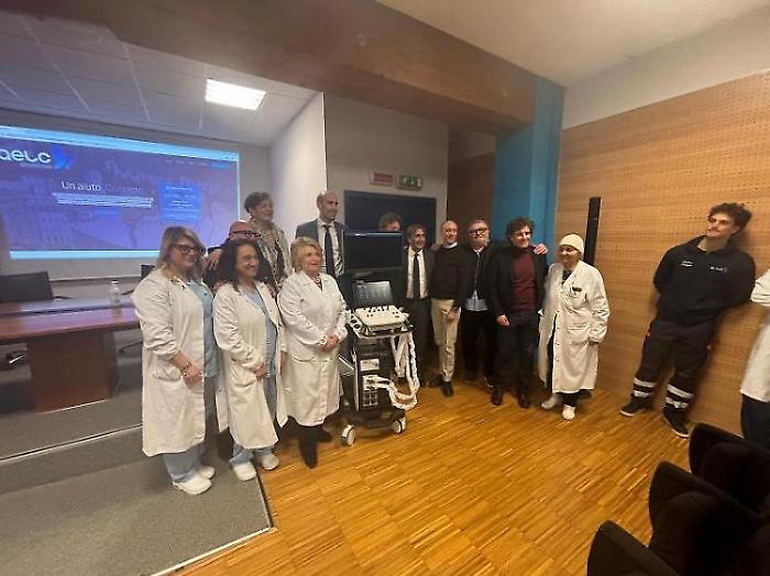 Aelc dona nuovo ecografo all'ospedale comprensoriale: verr&agrave; utilizzato dai servizi di Senologia ed Endocrinologia