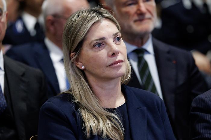 Caso Almasri, la difesa di Bartolozzi chiede la trasmissione del fascicolo a Perugia