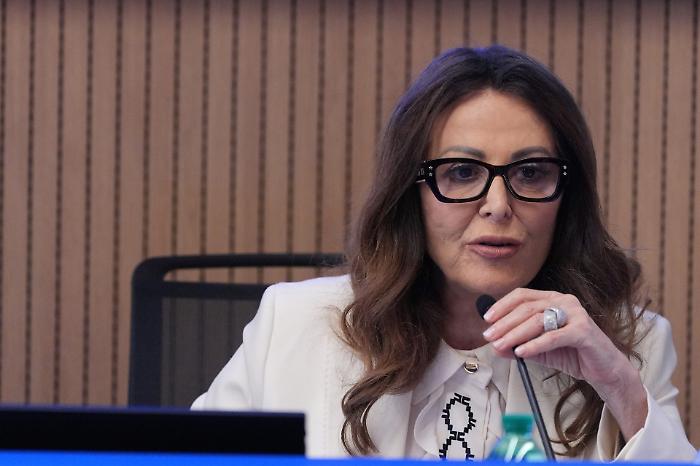 Turismo, a Confartigianato l'alleanza per i piccoli comuni con la ministra Santanch&eacute;