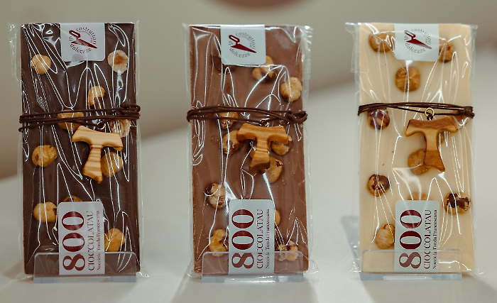 Con la nocciola Tonda Francescana nasce CioccolatoTau di Eurochocolate per l'ottavo centenario