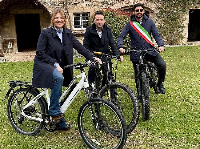 "Una rotta verde tra paesi per turisti e per chi vive qui". Presentata  la ciclabile intercomunale Umbria Green Route
