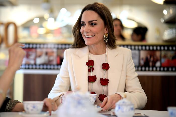 Kate Middleton e la collana di rose e perle. Ecco cosa significa il look indossato dalla principessa