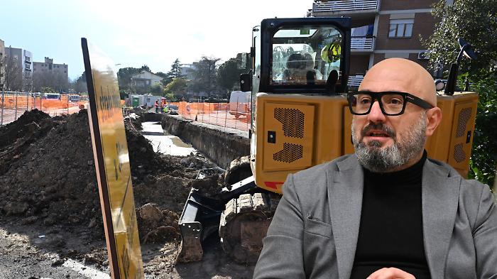 "Metrobus integrato con treni e minimetr&ograve;. Acceleriamo sui tempi". Vossi illustra il piano Brt: dalle tariffe alla deroga degli orari dei cantieri