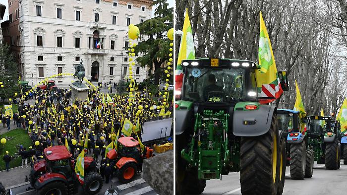 Marea gialla in piazza Italia, il grido di Coldiretti Umbria: "Difendiamo i redditi dei nostri agricoltori". Piano in 7 punti per la Regione