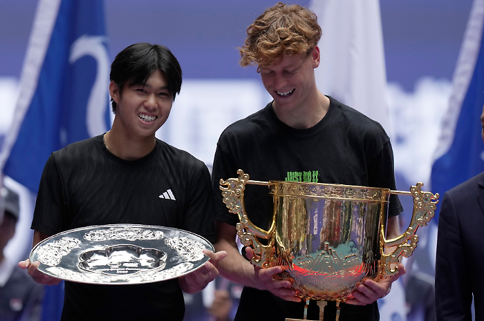 Learner Tien, chi &egrave; l'avversario di Sinner ai quarti di Indian Wells: "Jannik o Carlos? Alcaraz mi ha fatto venire voglia di seguire il tennis"