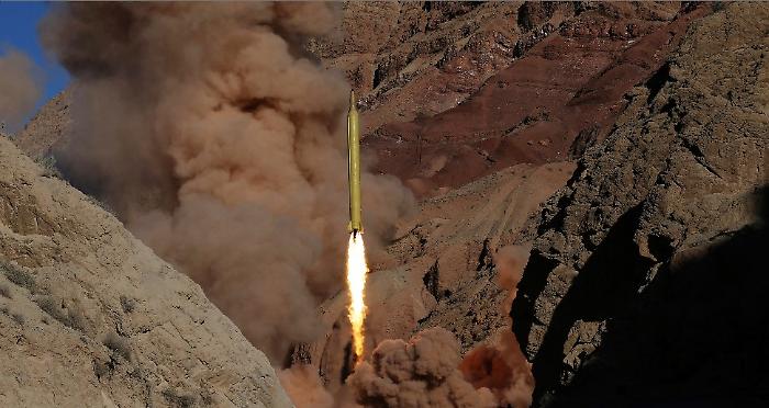 Base italiana in Iraq colpita da missile: ci sono 300 soldati, nessun ferito. Perch&eacute; esiste Camp Singara a Erbil