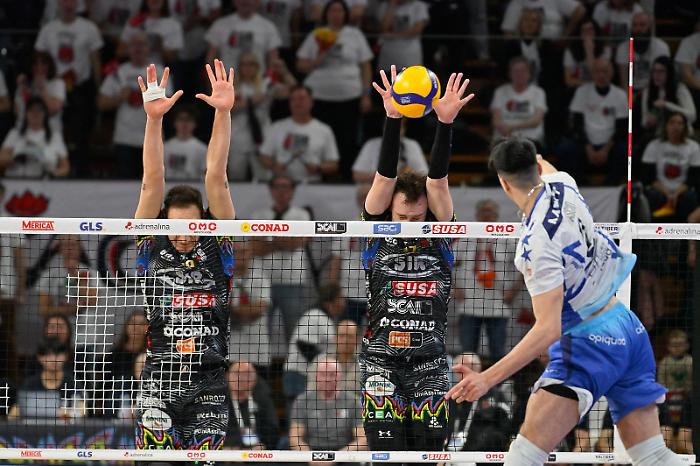 Sir Susa Scai in Brianza per prendersi il match point: sotto con gara 2 dei quarti playoff contro Monza