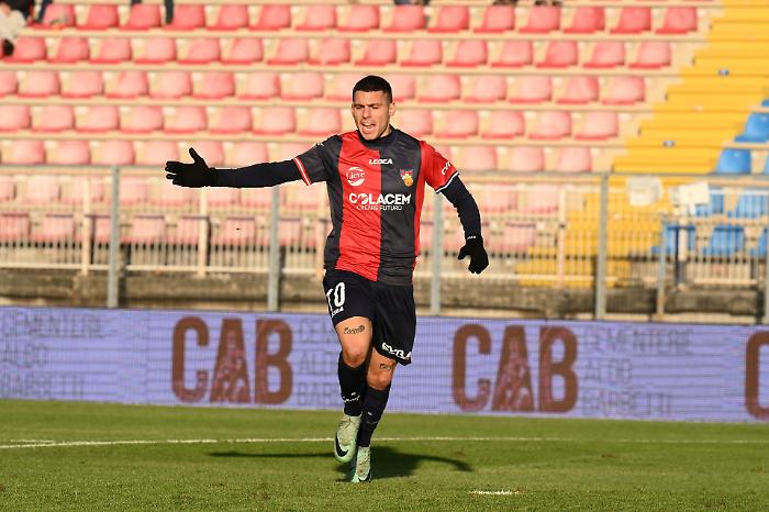 Il Gubbio si sveglia tardi, l'Ascoli cala il tris al Barbetti: 1-3