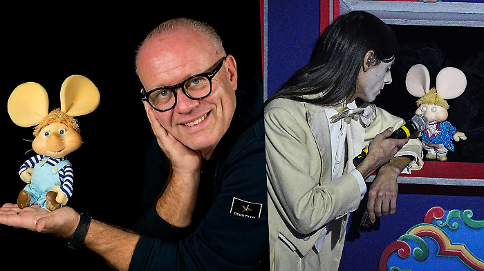 Chi &egrave; Leo Valli, la voce di Topo Gigio: dal battesimo artistico con Raffaella Carr&agrave; all'esibizione a Sanremo insieme a Lucio Corsi 