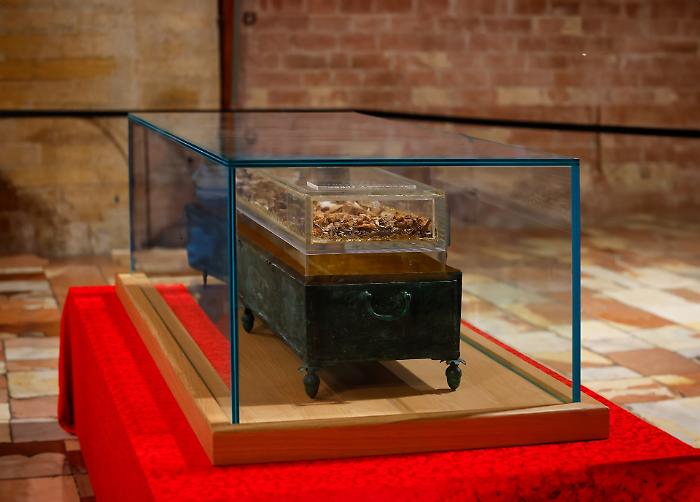 La teca antisfondamento che protegge le spoglie di San Francesco, quale &egrave; l'azienda che l'ha costuita