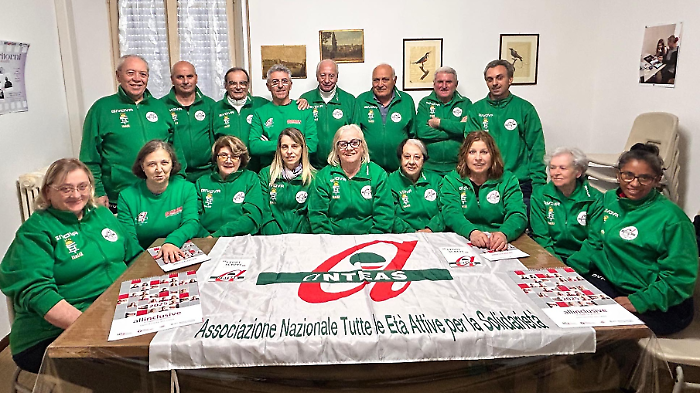 La solidariet&agrave; che spezza la solitudine: Anteas di Castiglione del Lago unisce giovani e anziani