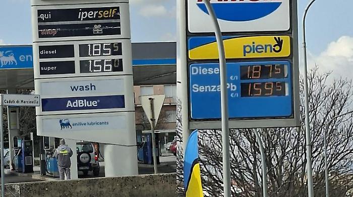 Taglio accise carburanti, ma in Umbria non tutti si adeguano: riduzione dei costi a macchia di leopardo