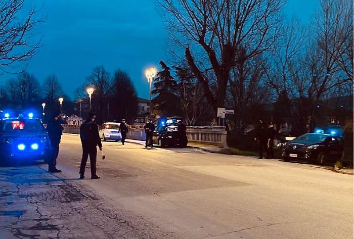 Controlli a raffica nell'Alto Tevere: 42 veicoli fermati e 5 segnalati per droga