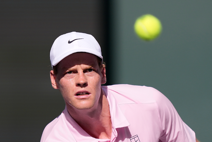 Jannik Sinner, quando scende il campo contro Moutet: orario, dove vedere la sfida e precedenti 