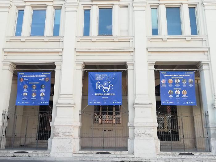 Dalle scuole di Terni alla Calabria fino alla Puglia: FEGE rafforza la sua vocazione educativa coinvolgendo centinaia di giovani nel dibattito su informazione, media e pensiero critico