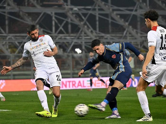 Salvezza Grifo, percorso lungo