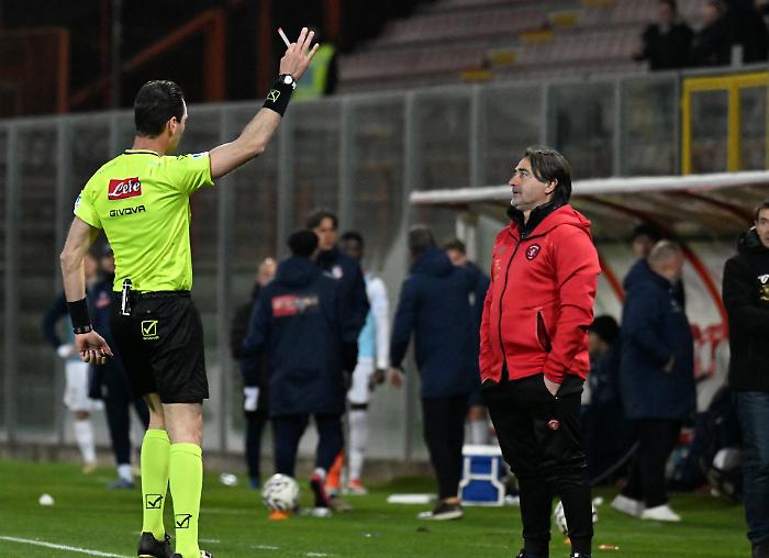Squalificati Tedesco e Gatti, Perugia a Pesaro con il preparatore Sdringola in panchina