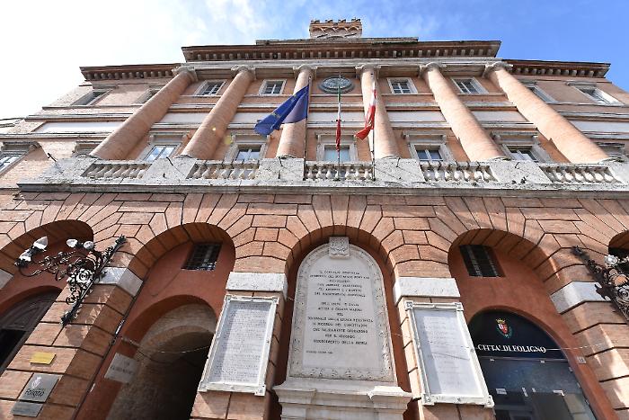 A Foligno due palestre cambiano volto: lavori nelle scuole di Sant'Eraclio e Montecervino