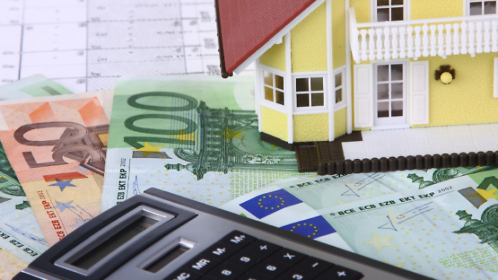 Il mercato dei mutui a marzo: tornano a scendere i tassi, con il "green" in pole position
