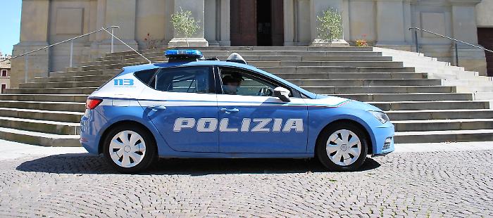 polizia citt&agrave; di castello