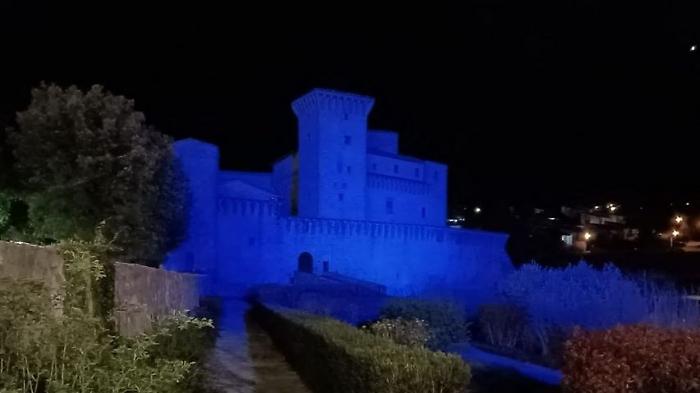 Rocca Flea in blu