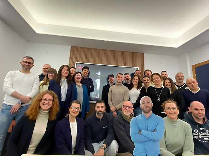 Il team di RF Microtech