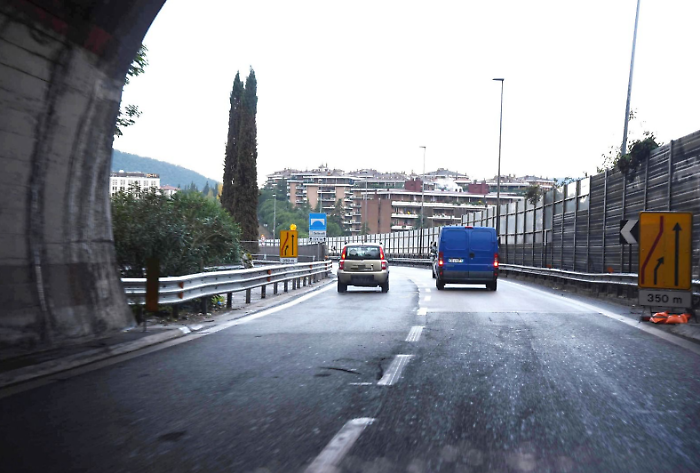 Raccordo Perugia-Bettolle, i lavori notturni si fermano: galleria Pallotta aperta per le festivit&agrave; pasquali 