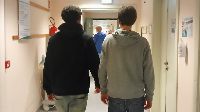 I liceali entrano in corsia per portare sollievo ai malati di Medicina