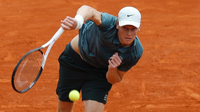 Jannik Sinner sfida Tomas Machac agli ottavi di Monte Carlo: orario, dove vederlo e precedenti 