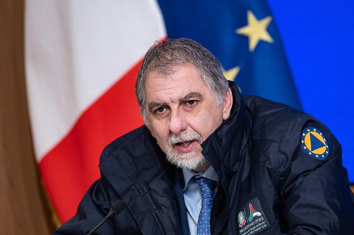 Salone dello Studente di Campus: il direttore del Corriere Casagrande intervista il capo della Protezione civile italiana Ciciliano