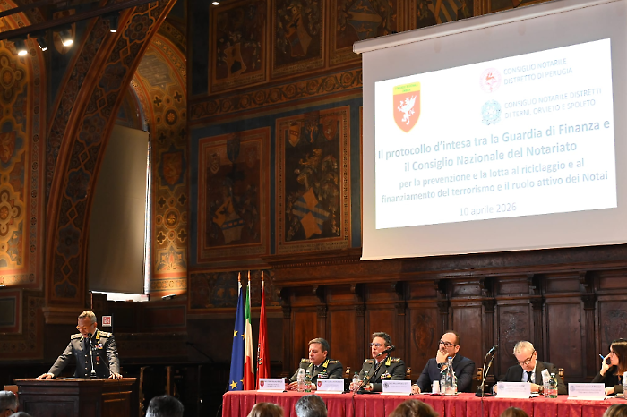 Convegno sulla lotta al riciclaggio: l'evento organizzato dalla guardia di finanza e dai consigli notarili 
